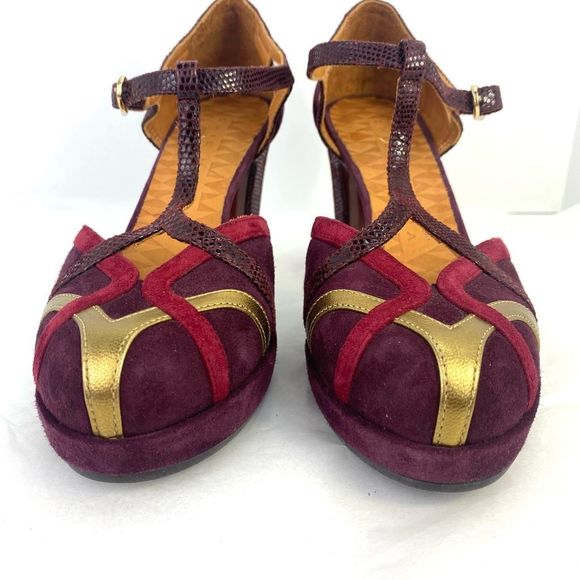 Chie Mihara 
Myla Suede Pumps Croc Textured Leather Gold T Strap Women’s - Picture 8 of 13